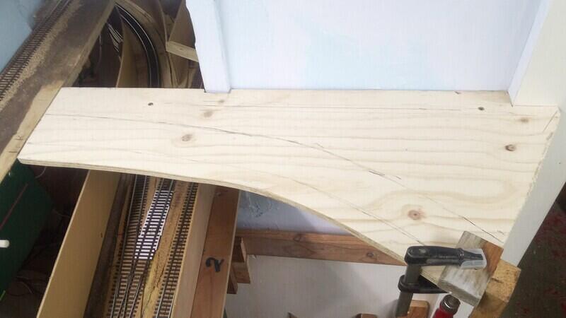 Fixed scenic base fitted 03