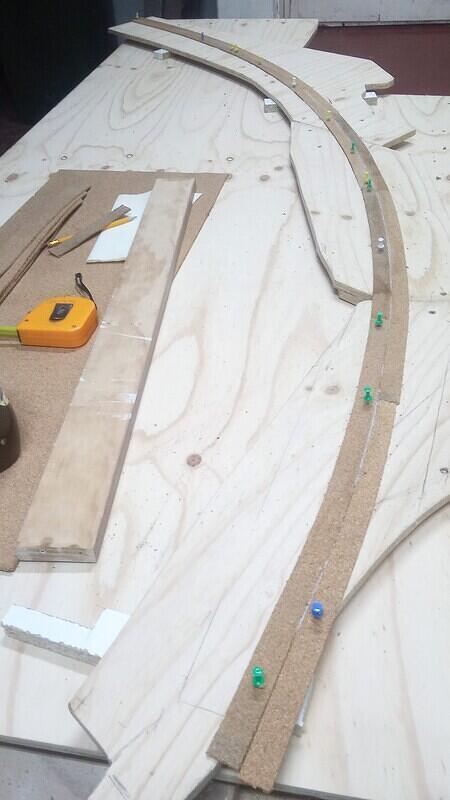 Cork glued 01