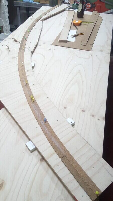 Cork glued 02