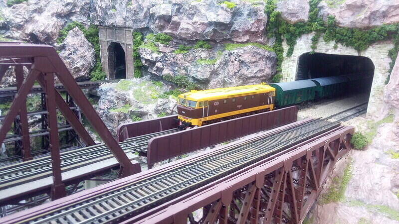 At Jollifees Jump Bridges